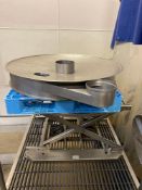 Stainless Steel Pallet Lift