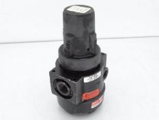 PARKER 07R224VBSB AIR PRESSURE REGULATOR