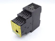 SIEMENS 3RK1105-1BE04-2CA0 CIRCUIT BREAKER