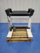 Ergo Station Auto-Adjusting Workstation