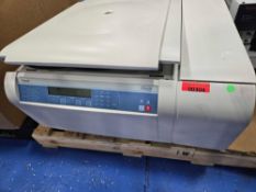 Thermo Sorvall Legend XTR centrifuge