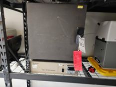 Thermolyne Type 30400 furnace