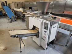Benier B8012 Two Pocket Dough Divider