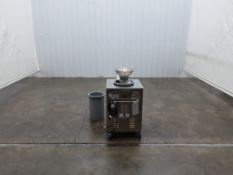 AM Manufacturing Round-O-Matic R-900C Dough Rounder