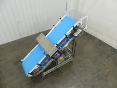 Fortress Stealth SC-CONV-96SSH22FG Incline Metal Detector with a 23