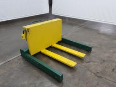 Southworth E-Z Reach SPTU-2 Portable Straddle Bin and Tote Tilter