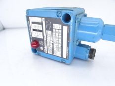 Used ALLEN BRADLEY 836T-T252JX23X9 SERIES A SWITCH