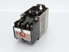New ALLEN BRADLEY 700DC-PK400Z24 SERIES A RELAY