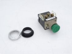 Unused ALLEN BRADLEY 800H-AK1 SERIES B PUSHBUTTON