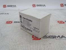 New ALLEN BRADLEY 140M-C-PEM12 SERIES A PLC MODULE