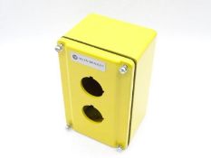 New ALLEN BRADLEY 800T-2TZY SERIES T ENCLOSURE