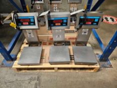 Three Doran 7000XL Scales