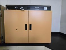 Imperial III Incubator