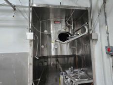 5,000 Gallon Stainless Steel Tank