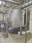 DCI 5,000 Liter Stainless Steel Tank w/ Manway