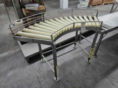 Curved Roller Conveyor