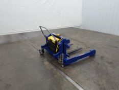 Vestil Manufacturing TMS-20-DC Tilt Master Straddle Pallet Lift