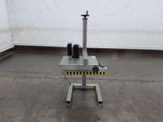 Garvey 1550 Stainless Steel Bottle Gap Transfer Conveyor With Variable Speed