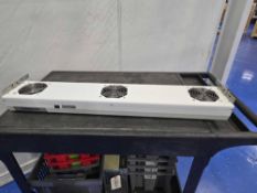 Overhead Ionizer Model 60468