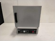 Quincy Lab Oven 10GCE
