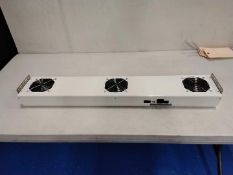 Overhead Ionizer Model 60468