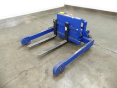 Vestil Manufacturing TMS-20-DC Tilt Master Straddle Pallet Lift
