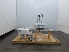 Star Automation LW-1000VII-520A Injection Molding Servo Robot