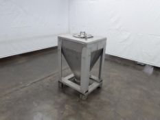 Tote Bulk Handling Systems Stainless Steel Product Hopper