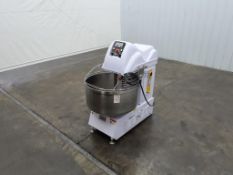 Spectrum F2 M130 230 Quart Supreme Spiral Mixer