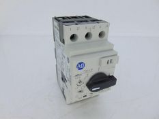 NEW ALLEN BRADLEY 140M-C2E-B40 SERIES D CIRCUIT BREAKER - LOT OF 10