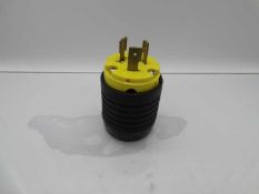 NEW LEGRAND PASS & SEYMOUR L1220P PLUG - LOT OF 10
