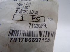 NEW HUBBELL 71630FR RECEPTACLE - LOT OF 10