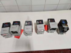 Lot of 6 Allen-Bradley PowerFlex 525 & PowerFlex 40 AC Drive