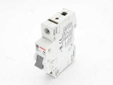 NEW EATON CORPORATION WMS1D30 CIRCUIT BREAKER - LOT OF 10