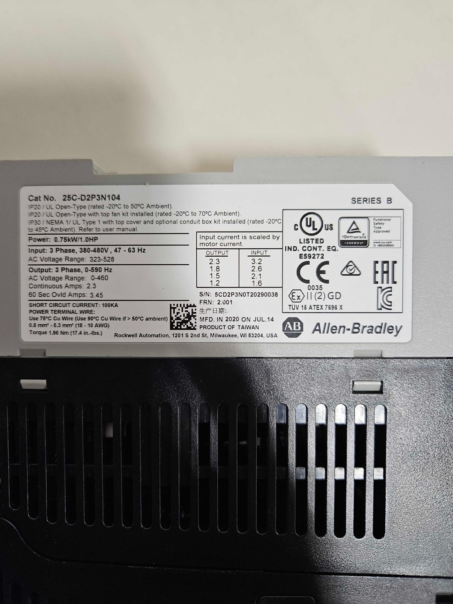 Lot of 6 Allen-Bradley PowerFlex 525 & PowerFlex 40 AC Drive - Image 11 of 11