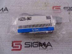 NEW SMC VQZ215-5MJ1 VALVE - LOT OF 10
