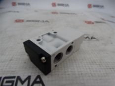 NEW MINDMAN MVAA-220-3A1-NC-NPT VALVE - LOT OF 10