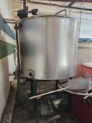 500 Gallon Stainless Steel Tank with Agitator