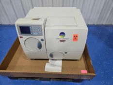 Biometieux Vitek 2 Compact