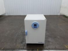 VWR 6.85 Cubic Foot Gravity Convention Incubator With Stainless Steel Interior