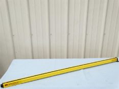 Used Sti MS4344BX MiniSafe Light Curtain Transmitter 42687-0440