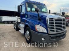 2015 Freightliner Cascadia T/A Daycab Truck Tractor