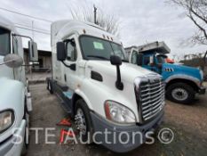 2016 Freightliner Cascadia T/A Sleeper Truck Tractor