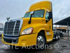 2014 Freightliner Cascadia T/A Daycab Truck Tractor
