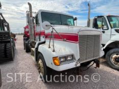 1991 Freightliner FLD T/A Cab & Chassis Truck