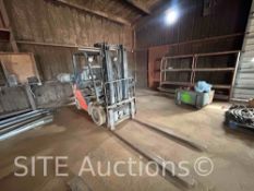 Toyota 8FGU25 Forklift