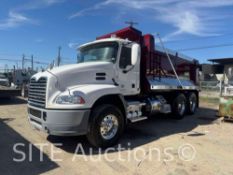 2015 Mack CXU613 T/A Dump Truck