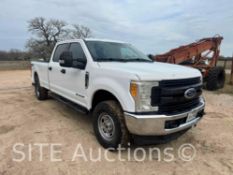 2017 Ford F350SD Crew Cab Pickup Truck