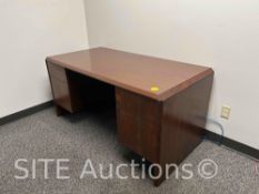Qty of 4 Desks & 1 Table