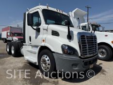 2015 Freightliner Cascadia T/A Daycab Truck Tractor
